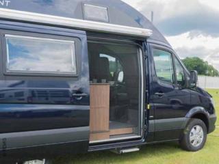 Moskītu siets ieejas durvīm, VW Crafter no 2017 / MAN TGE no 2019