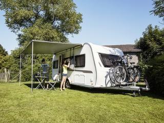 Thule Omnistor 1200, rullējamā marķīze 450 x 250